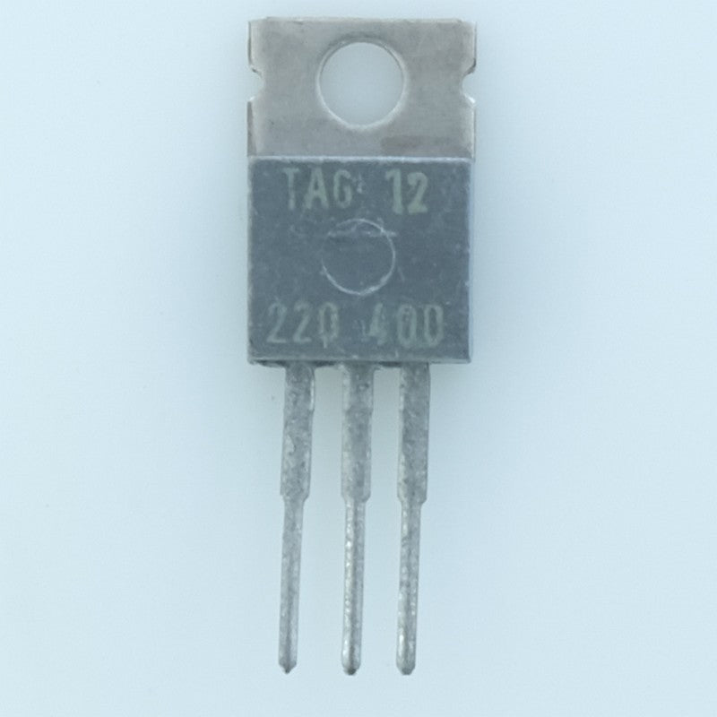TAG12-220-400 Triac 400V 12A IGT ≤ 50 mA TO-220 STMicroelectronics