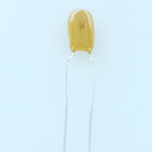 Condensateur tantale 10µF 16V pas 5mm 10% Kome