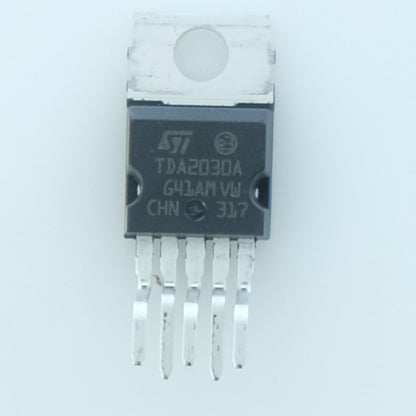TDA2030AV Amplificateur pentawatt-5  STM - Distri-Compo