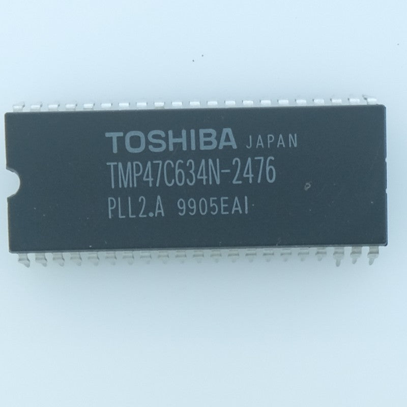 TMP47C634N-2476 Microcontrôleur CMOS 4 bits famille TLCS-47 SDIP-42 Toshiba
