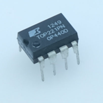TOP221PN Three-Terminal Off-Line PWM Switch DIP-8 Power integrations