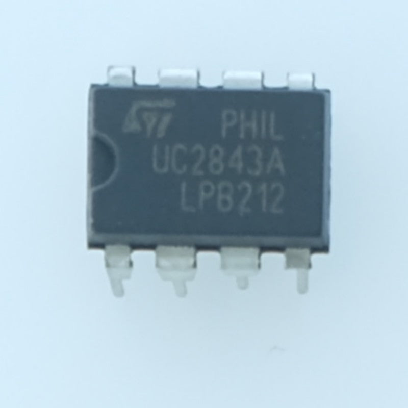 UC2843A Contrôleur PWM DIP-8 STM - Distri-Compo