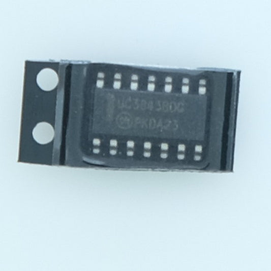 UC3843BDG Régulateur PWM 500kHz 1A SO-14 ONS
