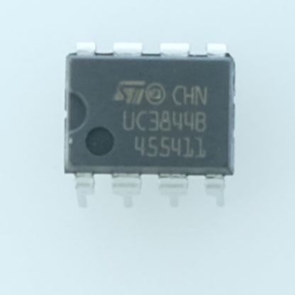 UC3844BN Contrôleur PWM DIP-8 STM - Distri-Compo