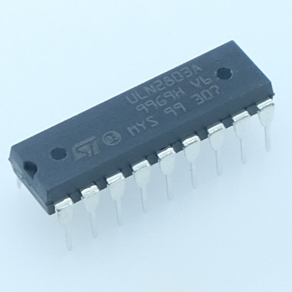 ULN2803A Eight Darlington array DIP-18 STM