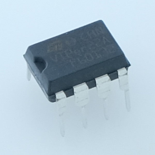 VIPER22ADIP-E Low power OFF-line SMPS primary switcher DIP-8 STM