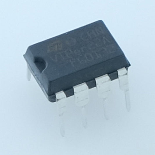 VIPER22ADIP-E Low power OFF-line SMPS primary switcher DIP-8 STM
